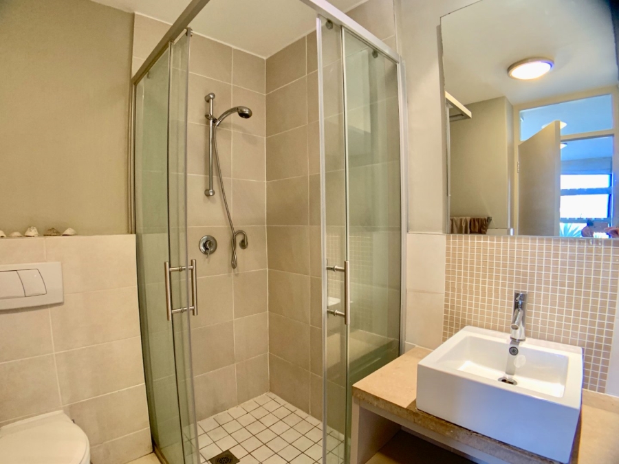 1 Bedroom Property for Sale in Sea Point Western Cape